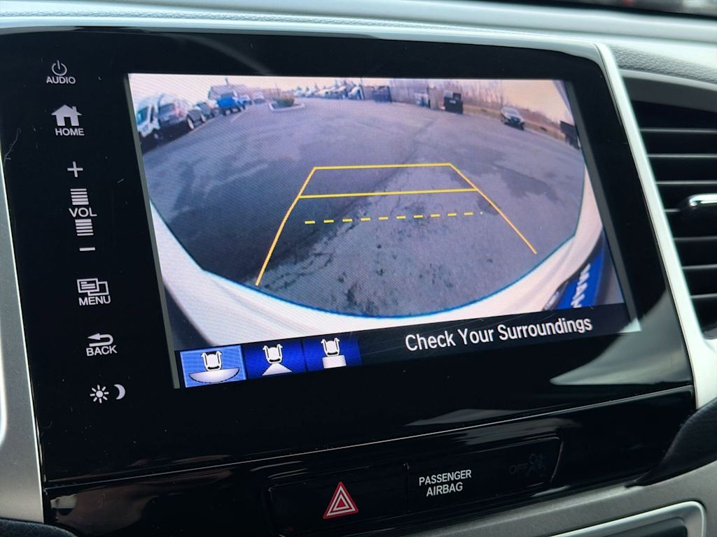 Thumbnail: 2018 Honda Pilot - 34