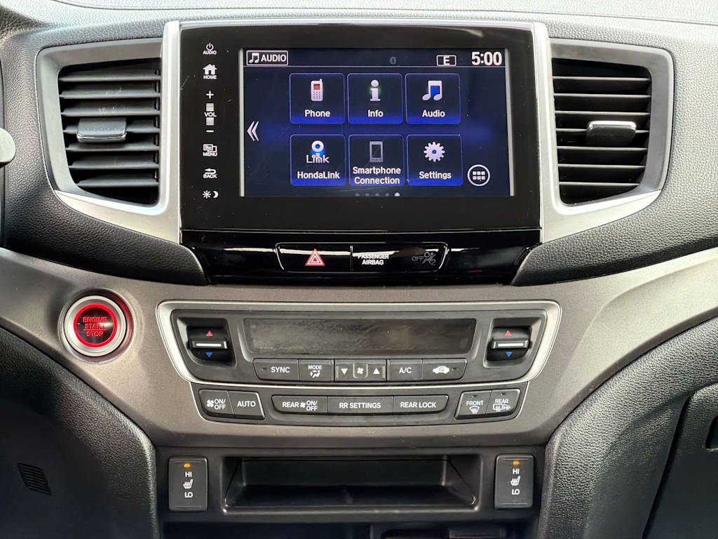 Thumbnail: 2018 Honda Pilot - 33