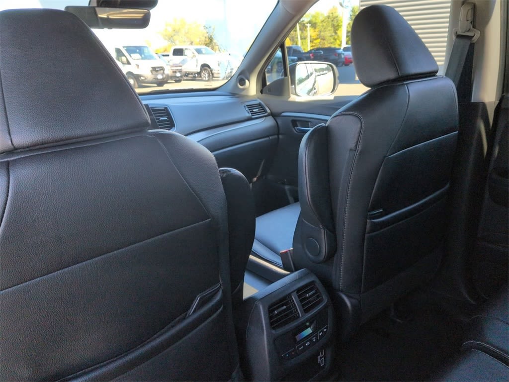 Thumbnail: 2020 Honda Pilot - 27