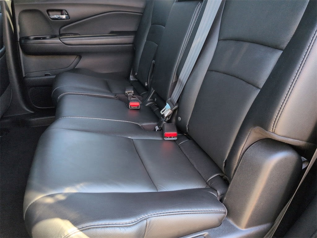 Thumbnail: 2020 Honda Pilot - 10