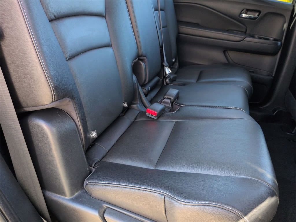 Thumbnail: 2020 Honda Pilot - 29