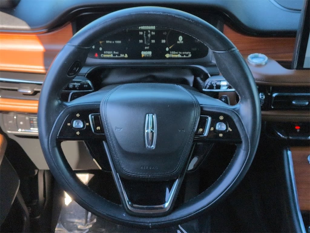 Thumbnail: 2020 Lincoln Aviator - 13