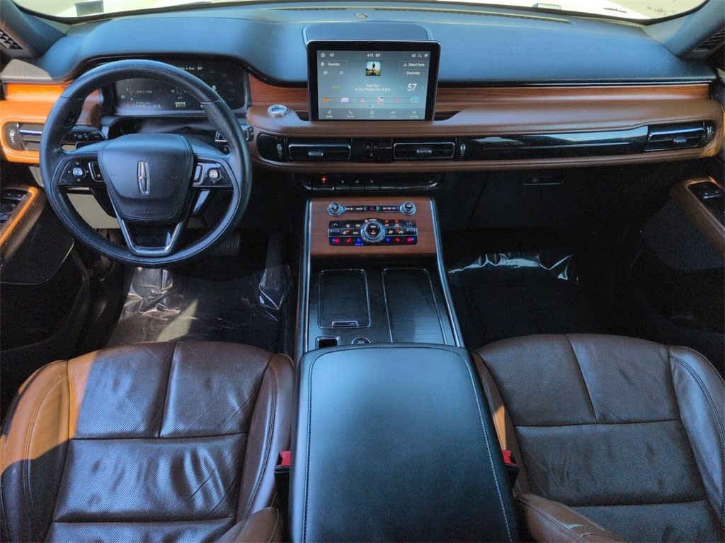 Thumbnail: 2020 Lincoln Aviator - 9