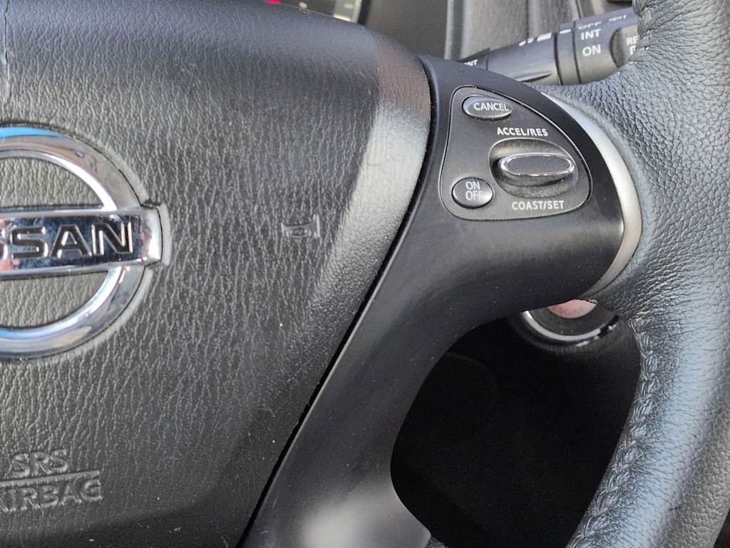 Thumbnail: 2016 Nissan Pathfinder - 31