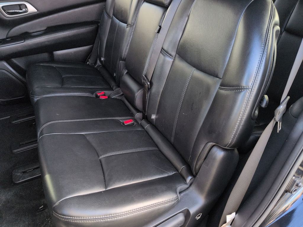 Thumbnail: 2016 Nissan Pathfinder - 28