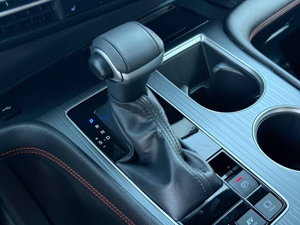 Thumbnail: 2022 Toyota Sienna - 15