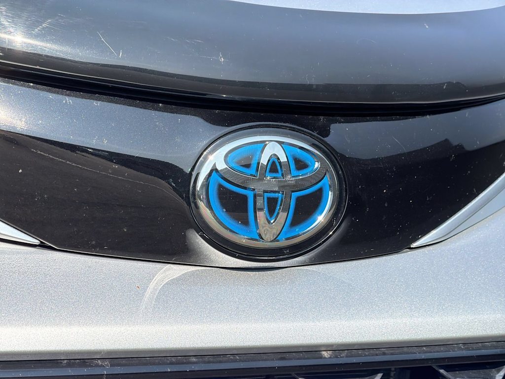 Thumbnail: 2022 Toyota Sienna - 6