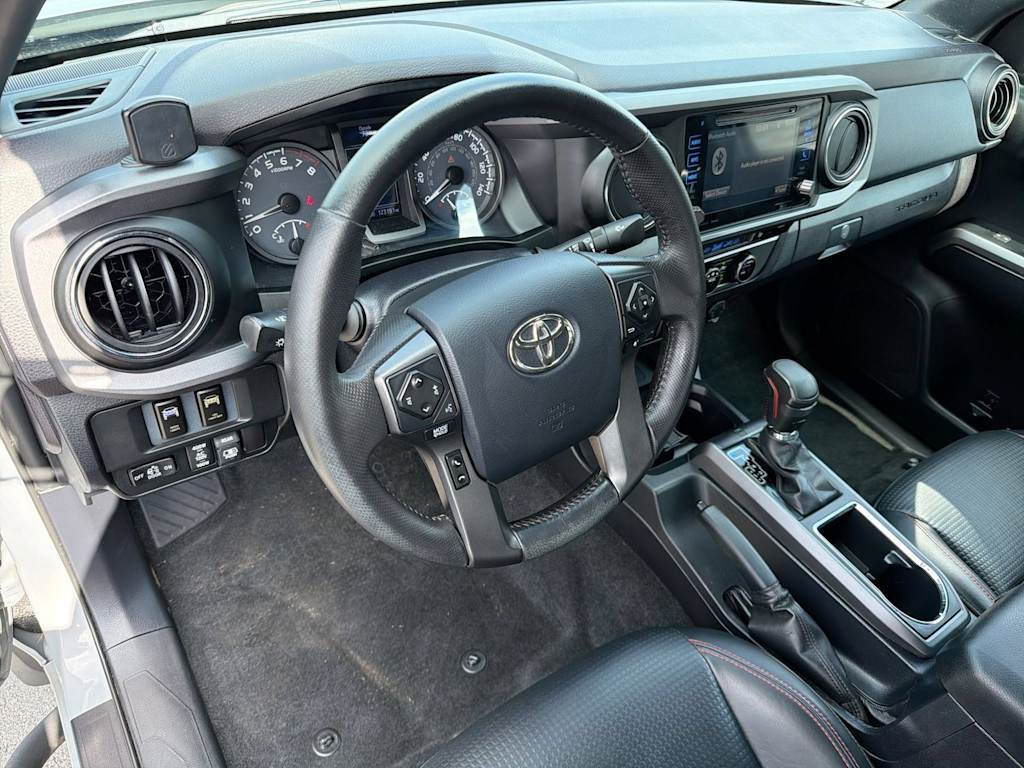 Thumbnail: 2017 Toyota Tacoma - 2