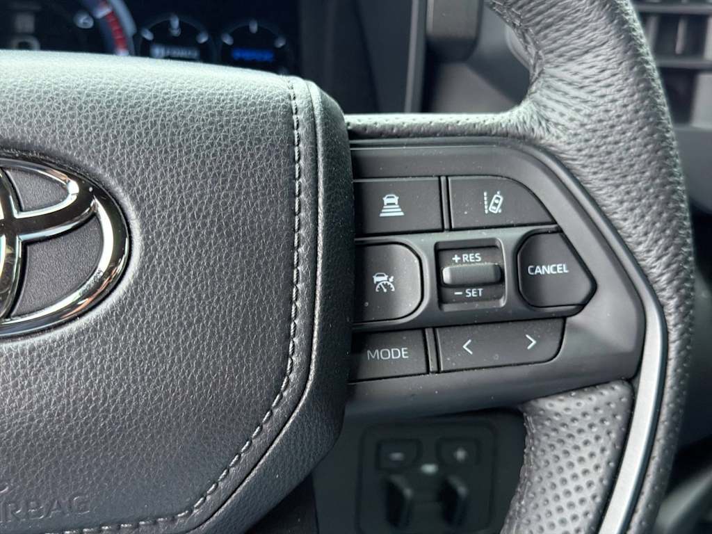 Thumbnail: 2026 Toyota Tundra - 31