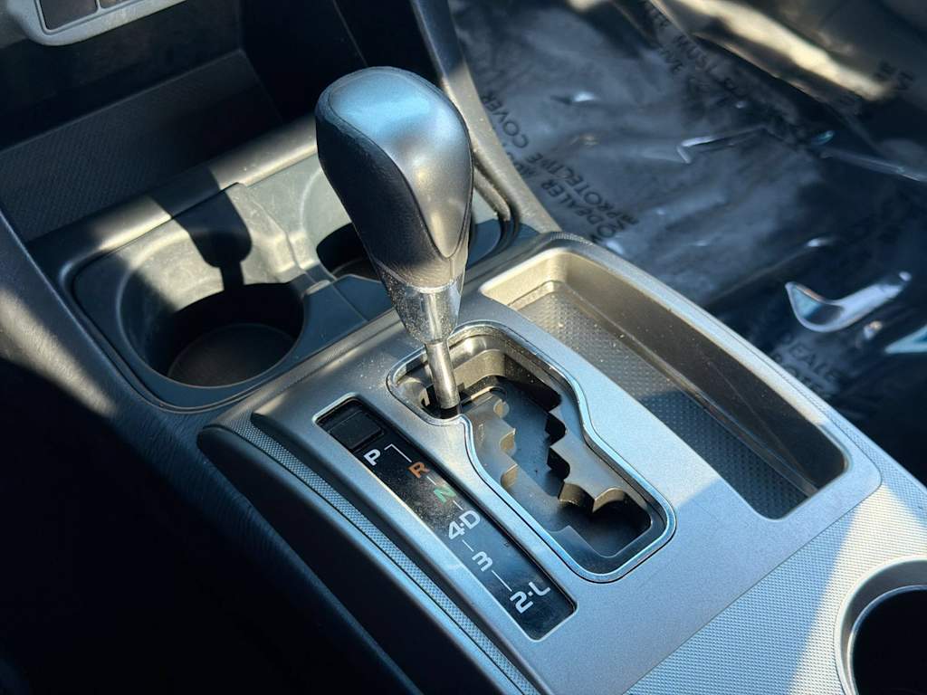 Thumbnail: 2012 Toyota Tacoma - 12