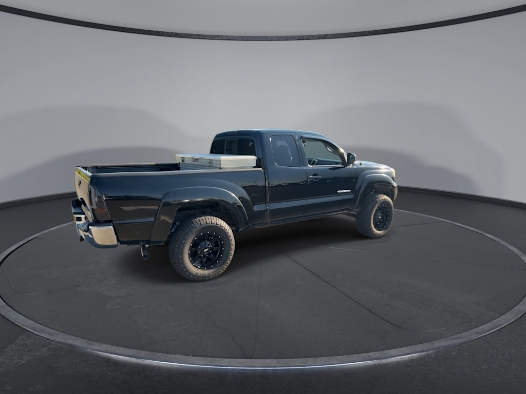 Thumbnail: 2012 Toyota Tacoma - 5