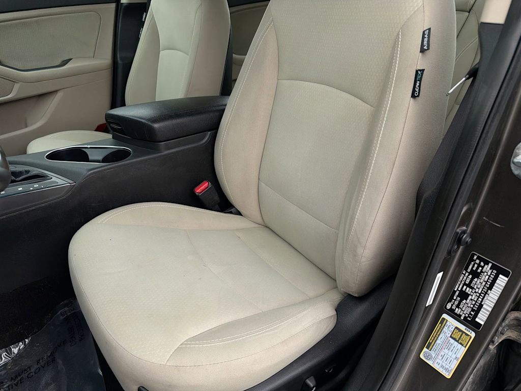 Thumbnail: 2015 Kia Optima - 9