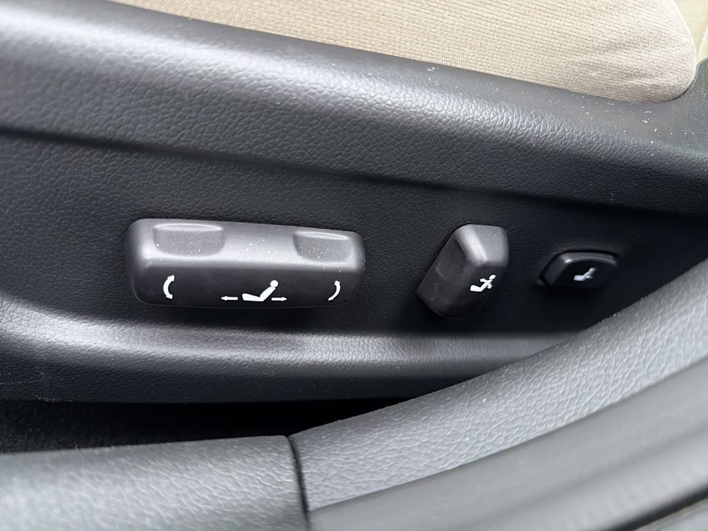 Thumbnail: 2015 Kia Optima - 27