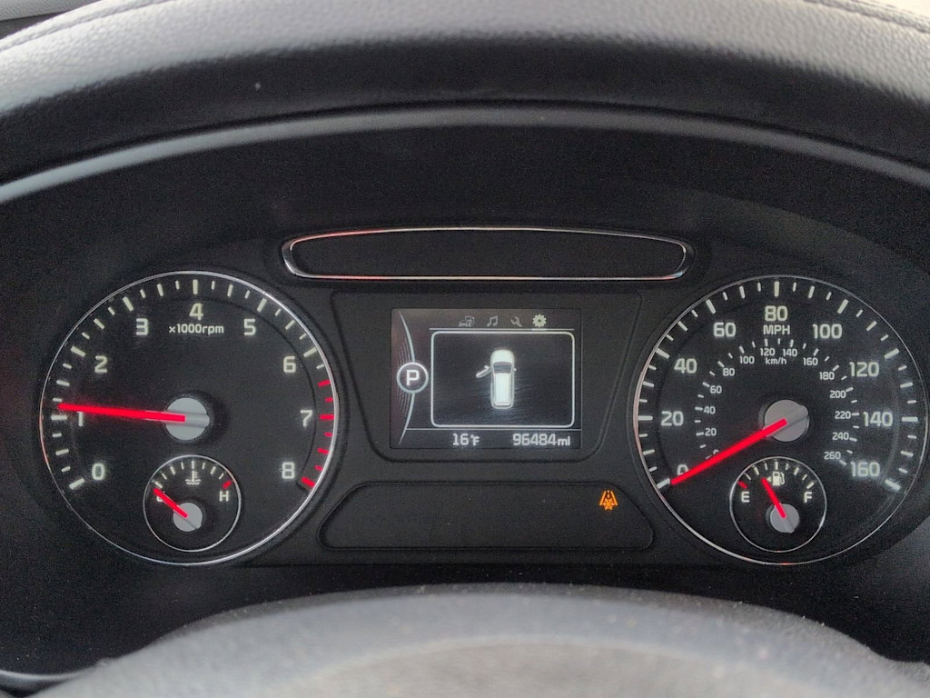 Thumbnail: 2016 Kia Sorento - 17