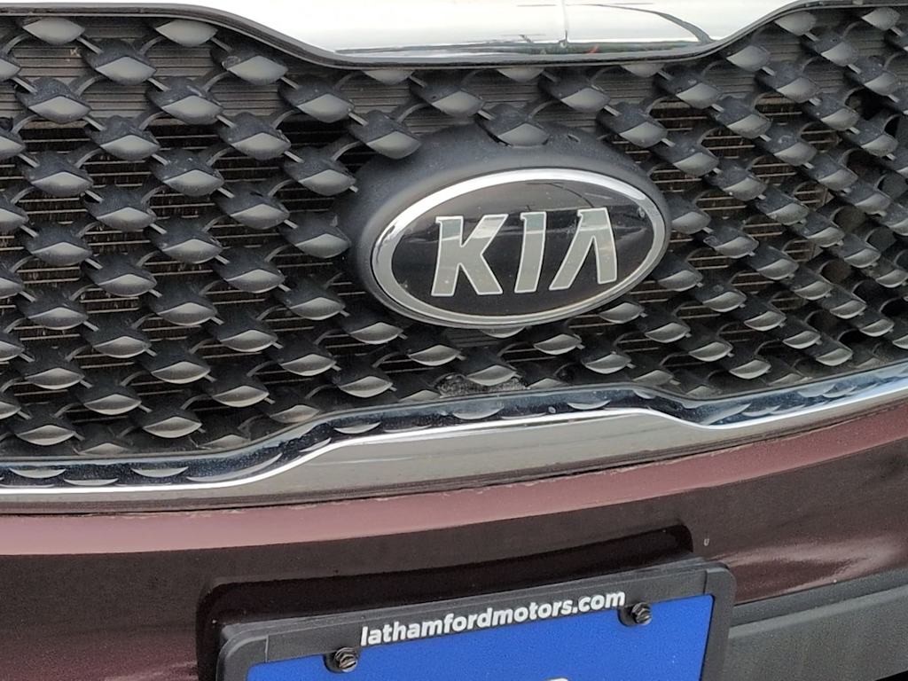 Thumbnail: 2016 Kia Sorento - 6
