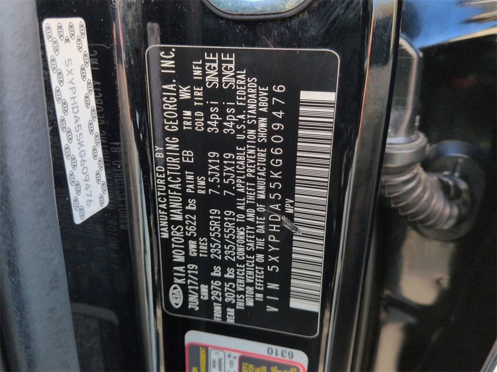 Thumbnail: 2019 Kia Sorento - 18