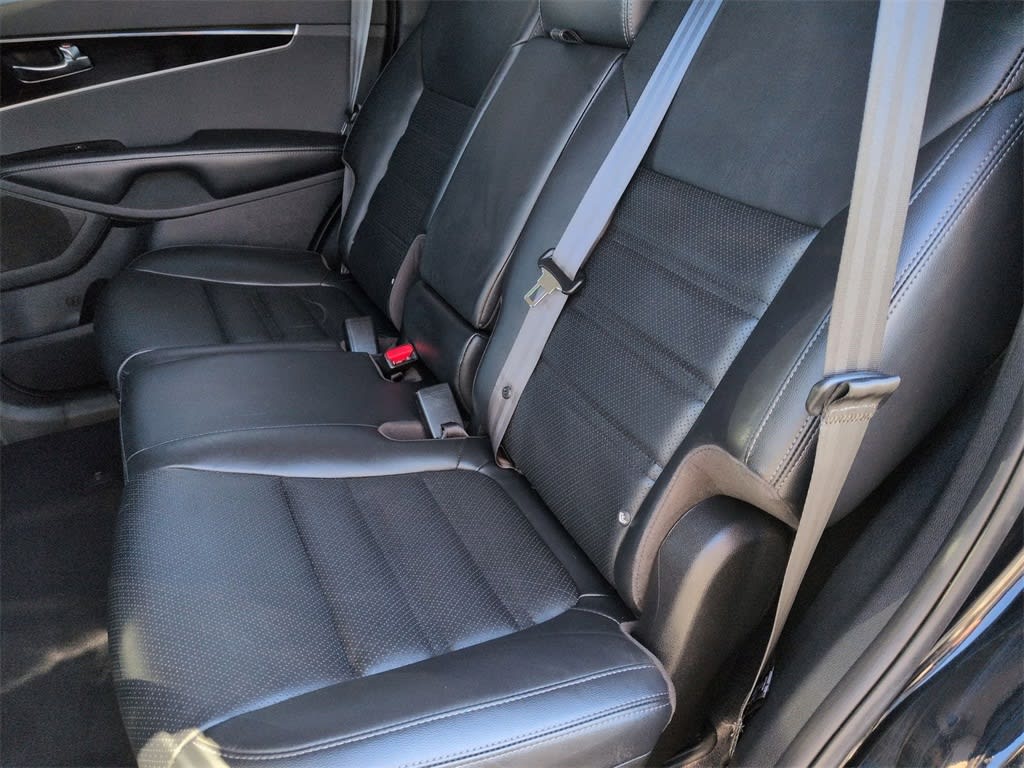 Thumbnail: 2019 Kia Sorento - 11