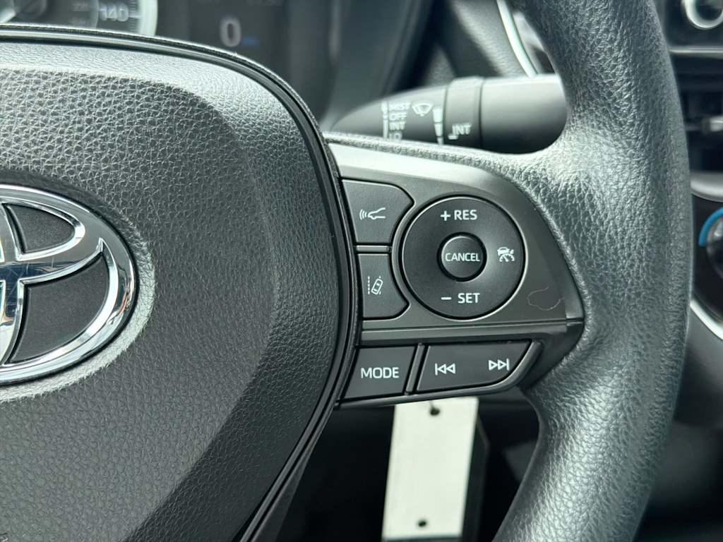 Thumbnail: 2020 Toyota Corolla - 31