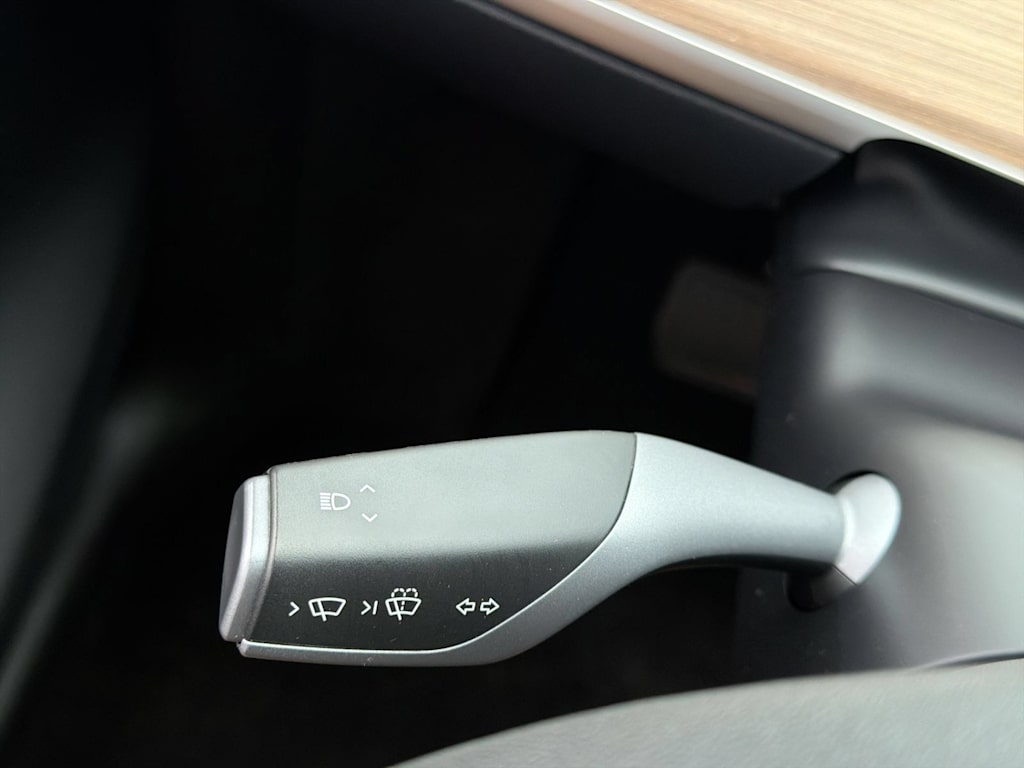 Thumbnail: 2024 Tesla Model Y - 13