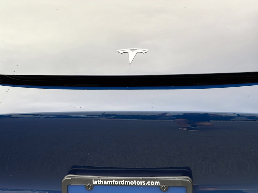 Thumbnail: 2024 Tesla Model Y - 21