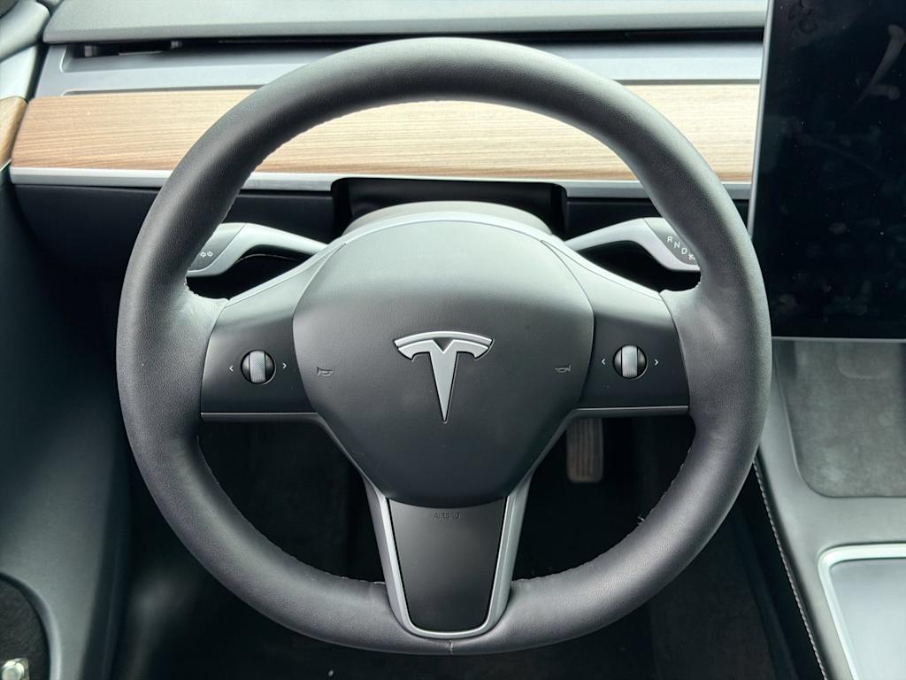 Thumbnail: 2024 Tesla Model Y - 9