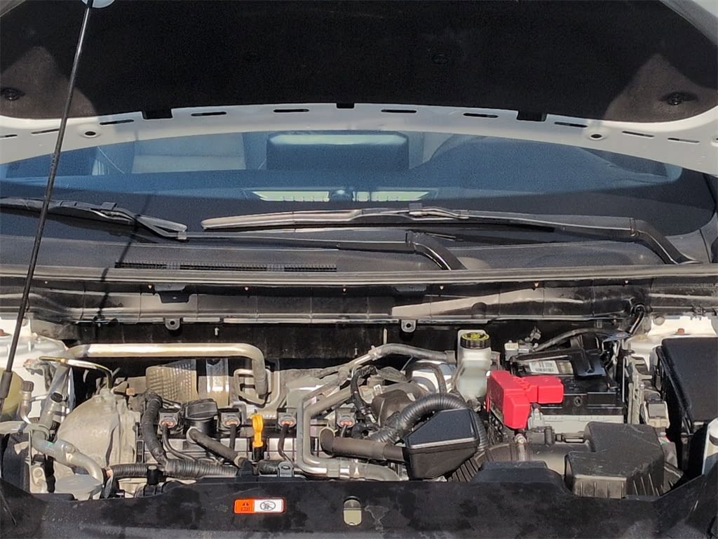 Thumbnail: 2023 Mitsubishi Outlander - 8