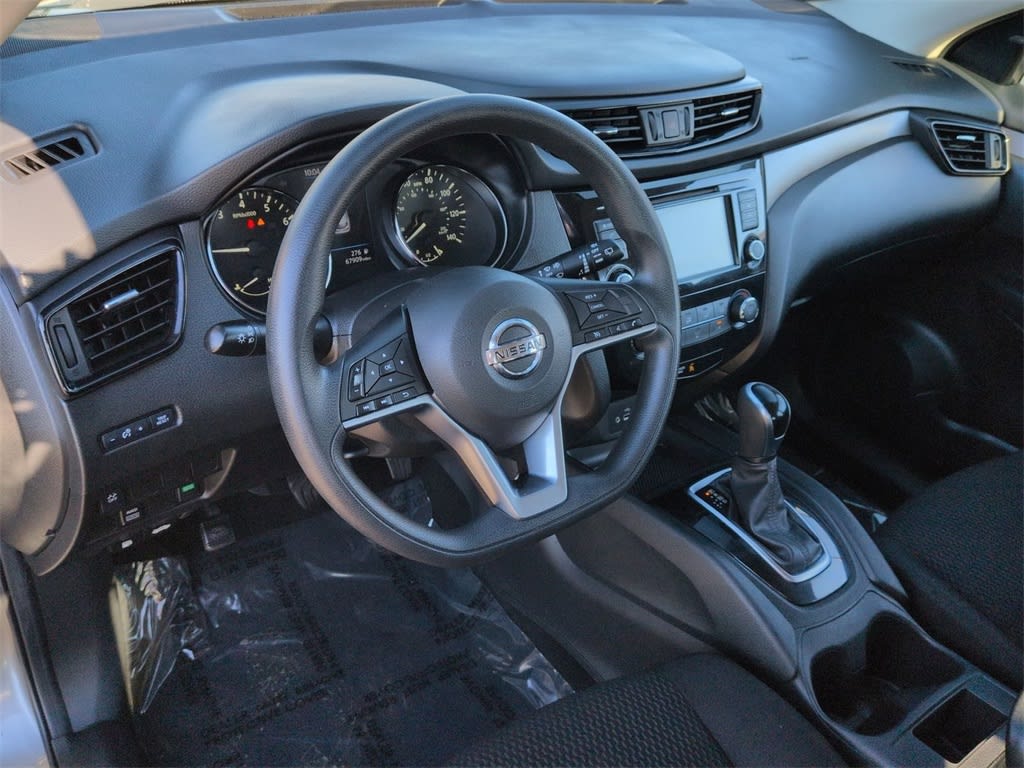 Thumbnail: 2019 Nissan Rogue Sport - 2