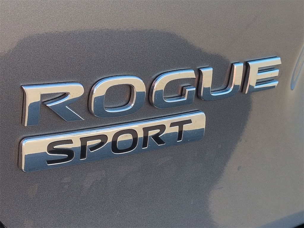 Thumbnail: 2019 Nissan Rogue Sport - 25