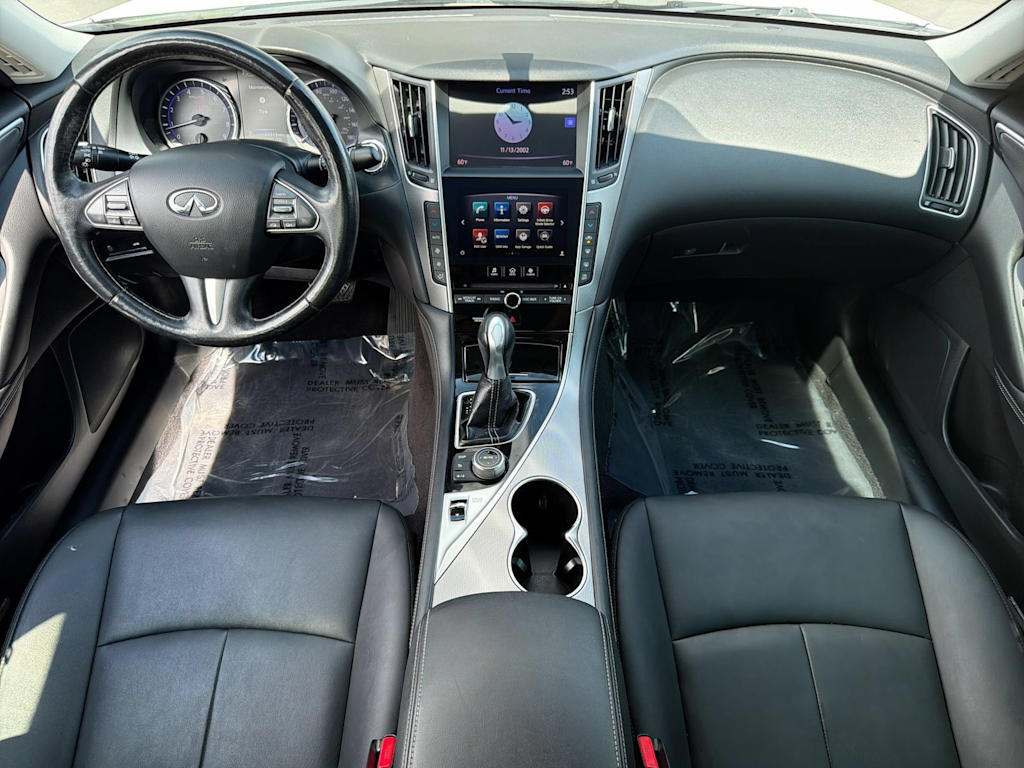 Thumbnail: 2015 INFINITI Q50 - 9
