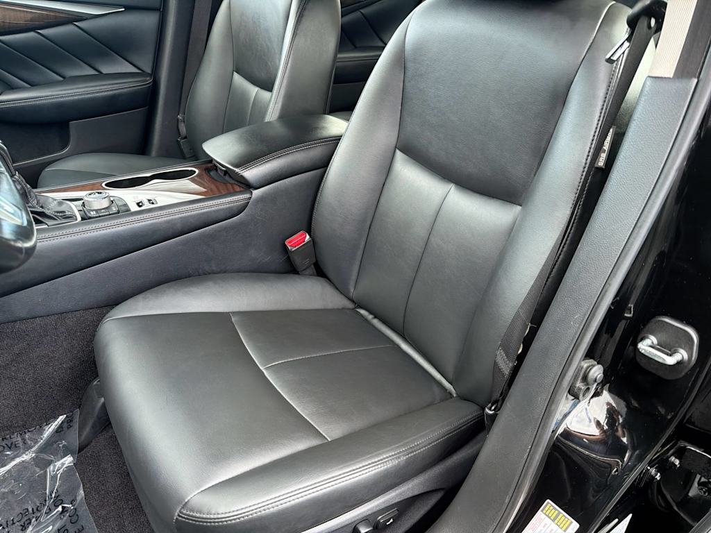 Thumbnail: 2019 INFINITI Q50 - 9
