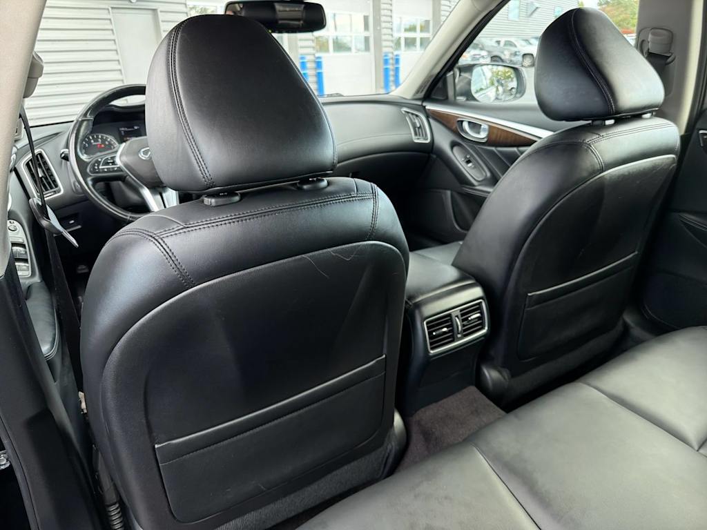 Thumbnail: 2019 INFINITI Q50 - 10