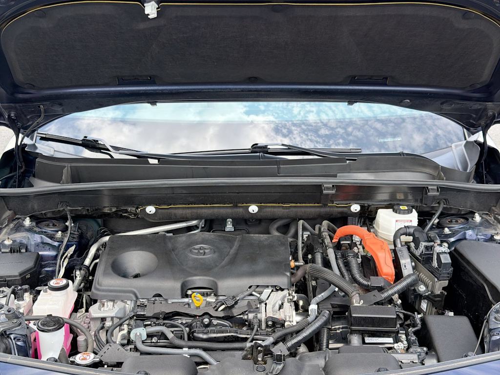 Thumbnail: 2021 Toyota Venza - 9