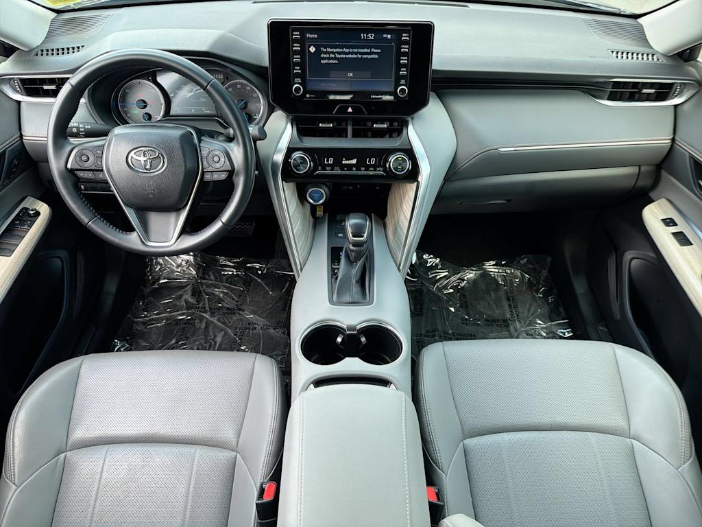 Thumbnail: 2021 Toyota Venza - 10