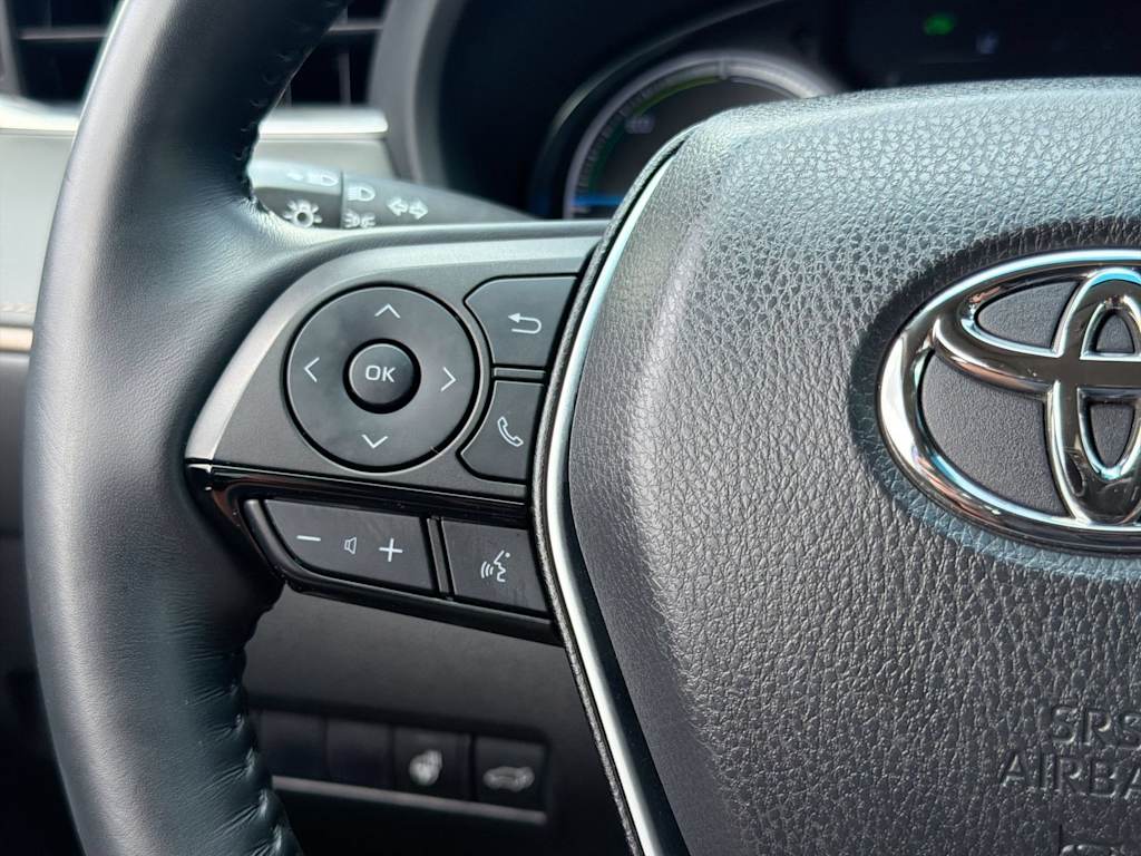 Thumbnail: 2021 Toyota Venza - 30