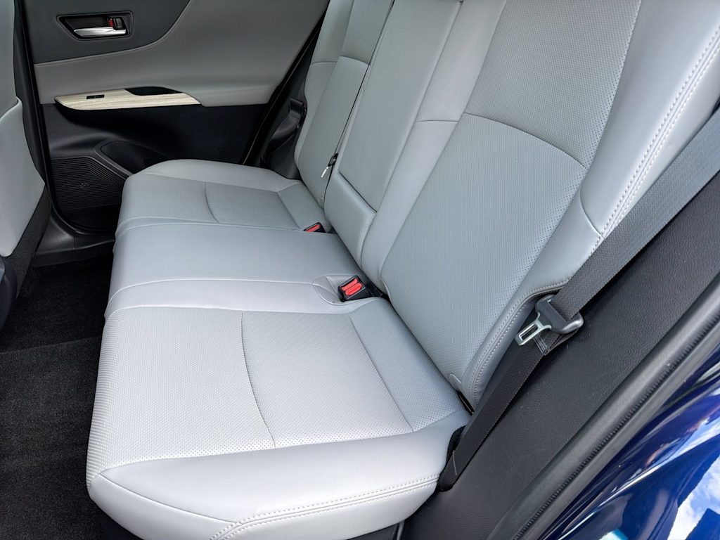 Thumbnail: 2021 Toyota Venza - 13