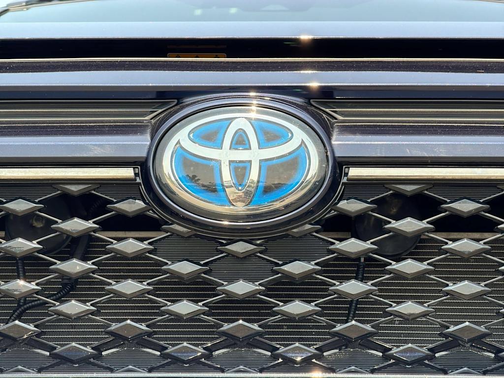 Thumbnail: 2024 Toyota RAV4 - 6