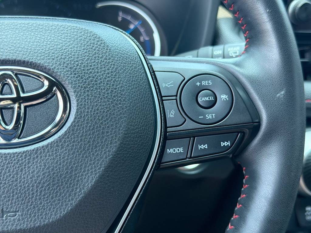 Thumbnail: 2024 Toyota RAV4 - 31