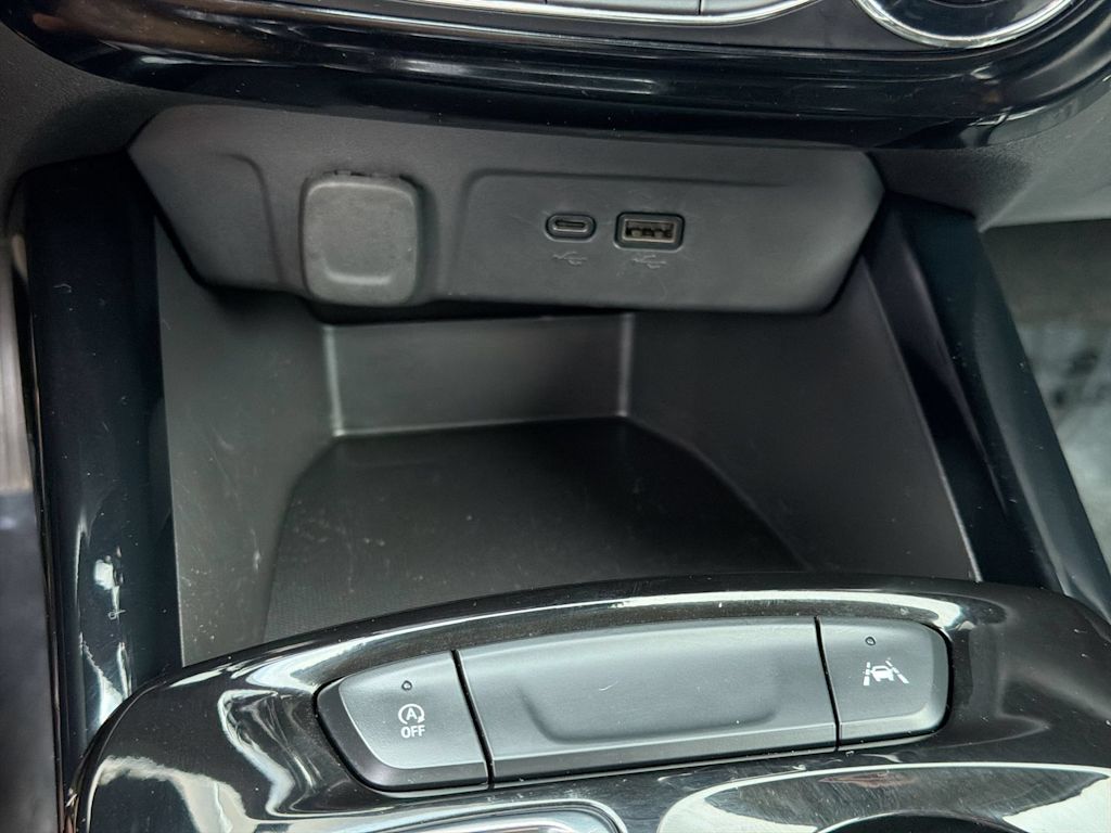 Thumbnail: 2024 Chevrolet Trax - 35
