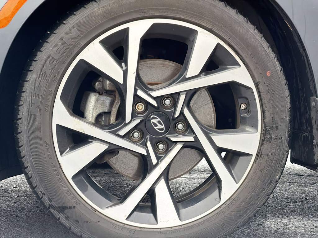 Thumbnail: 2022 Hyundai Kona - 6