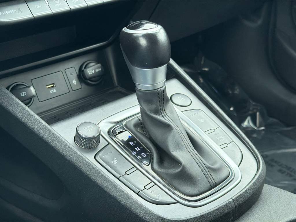 Thumbnail: 2022 Hyundai Kona - 14