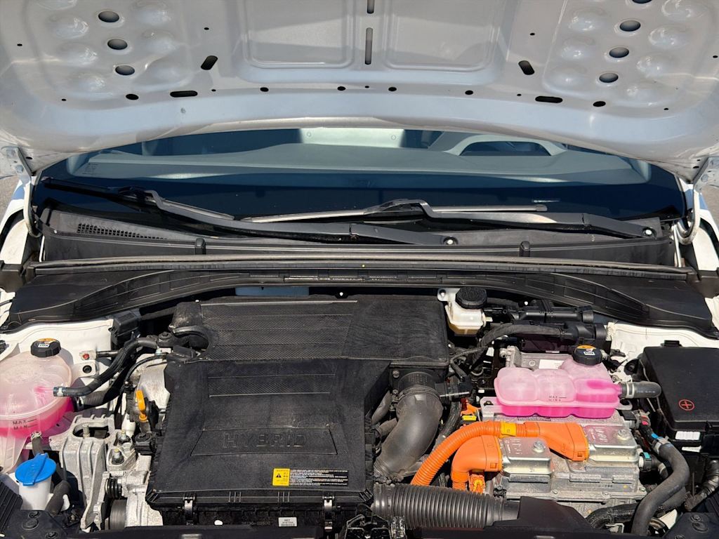 Thumbnail: 2021 Hyundai Ioniq - 8