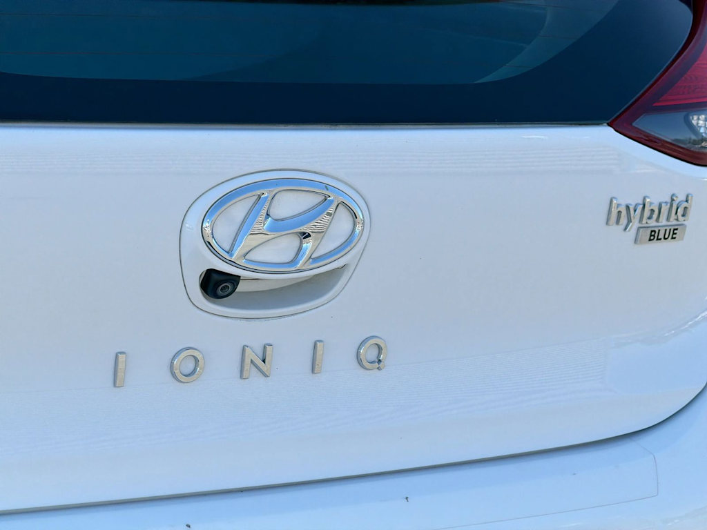 Thumbnail: 2021 Hyundai Ioniq - 26