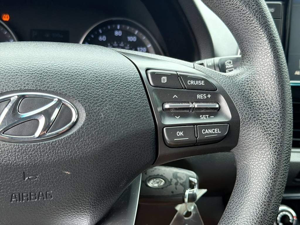 Thumbnail: 2018 Hyundai Elantra - 31