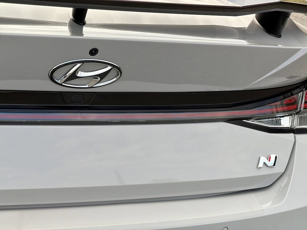 Thumbnail: 2022 Hyundai Elantra - 27