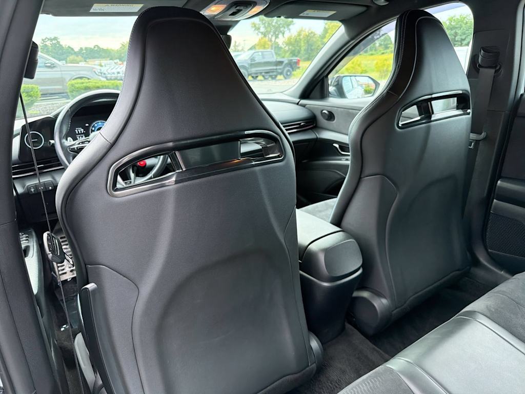 Thumbnail: 2022 Hyundai Elantra - 11