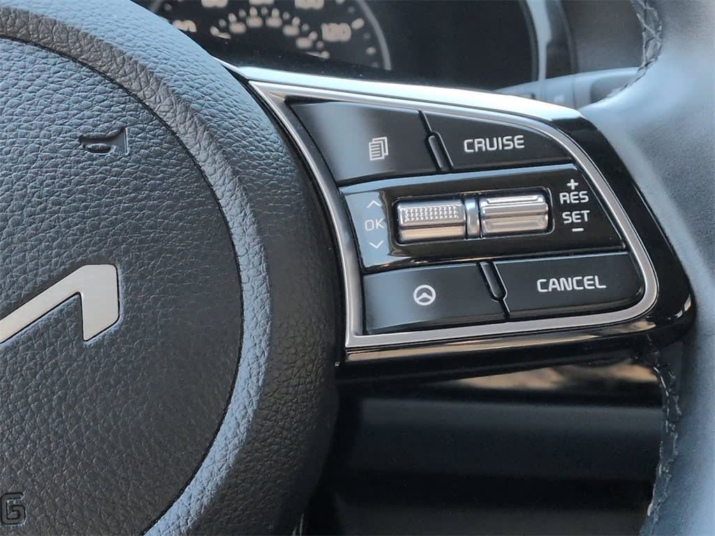 Thumbnail: 2023 Kia Seltos - 32