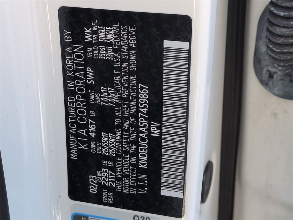 Thumbnail: 2023 Kia Seltos - 18