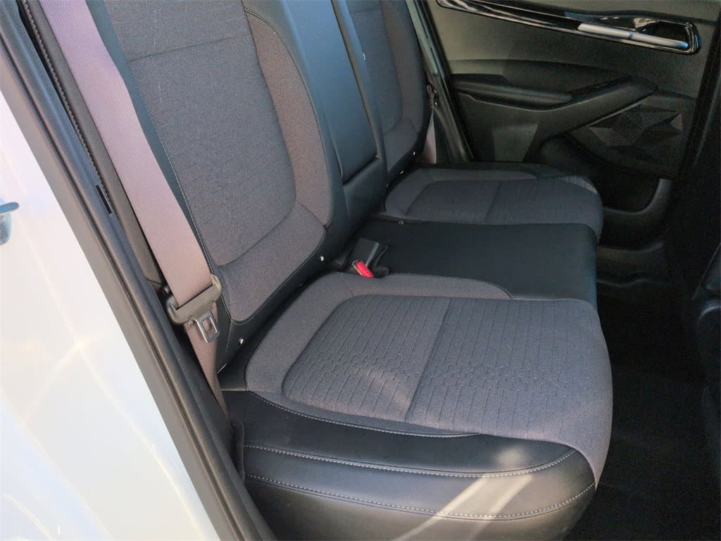 Thumbnail: 2023 Kia Seltos - 29