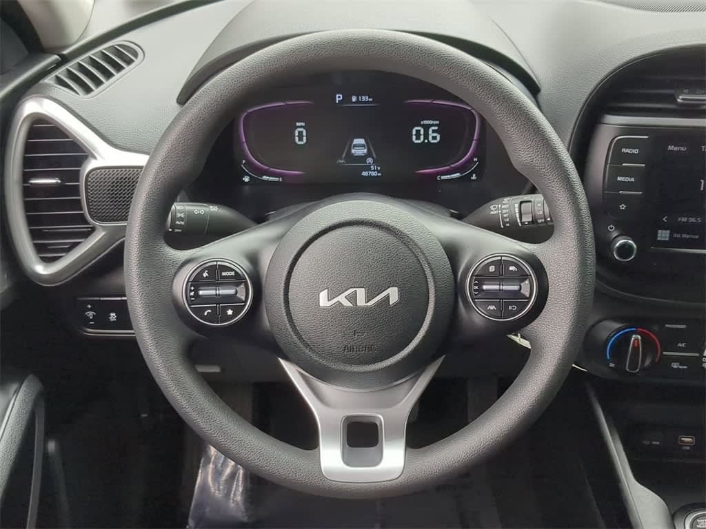 2023 Kia Soul LX 13