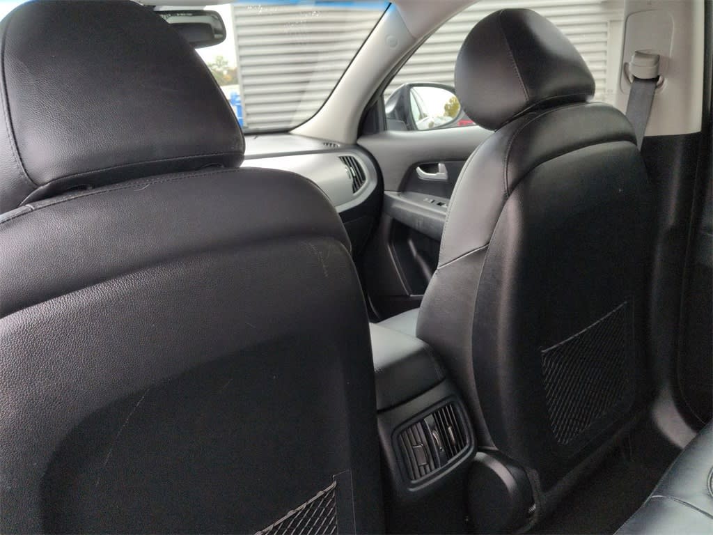 Thumbnail: 2016 Kia Sportage - 28